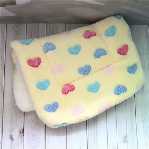 Tapetinho para Pets em Veludo Coral – Versátil Tamanhos P a GG | Caprioli Inter Caminha e casinha Cachorro