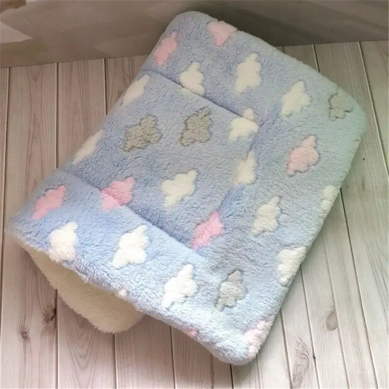Tapetinho para Pets em Veludo Coral – Versátil Tamanhos P a GG | Caprioli Inter Caminha e casinha Cachorro